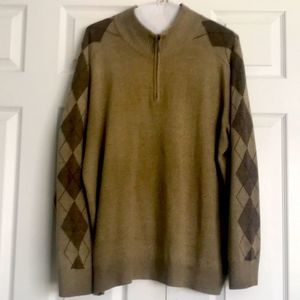 Jeffrey Beene men’s zip up sweater